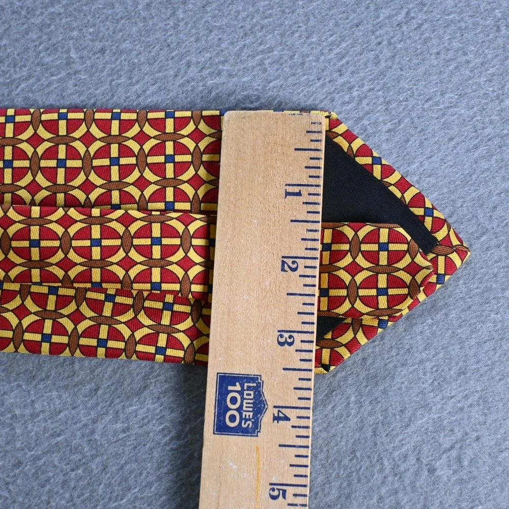 Art Institute of Chicago Mens Geometric‎ Silk Necktie OS Red Yellow Geometric